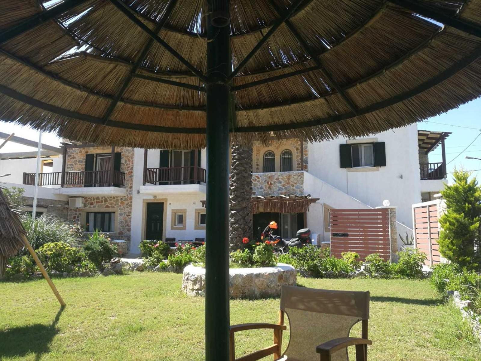Atlazia Suites Алинда Экстерьер фото