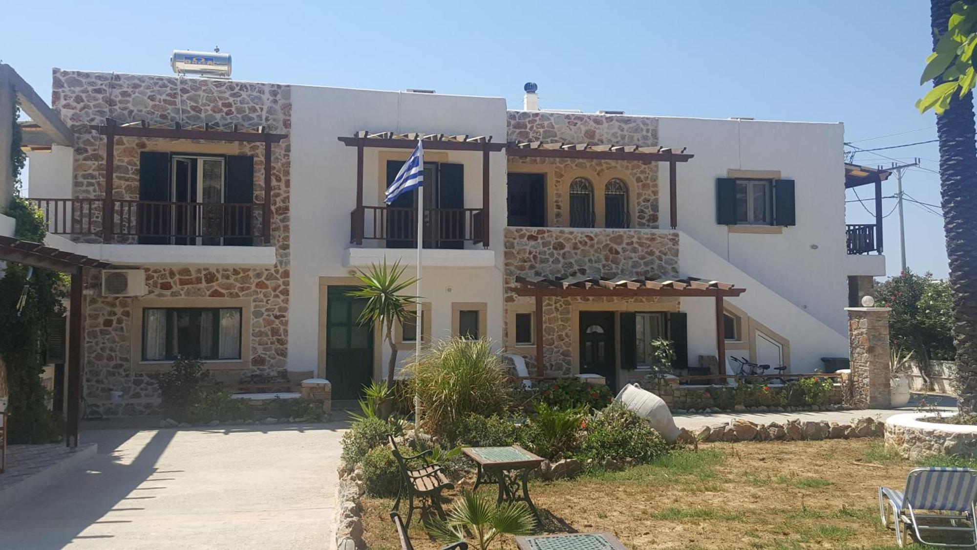 Atlazia Suites Алинда Экстерьер фото